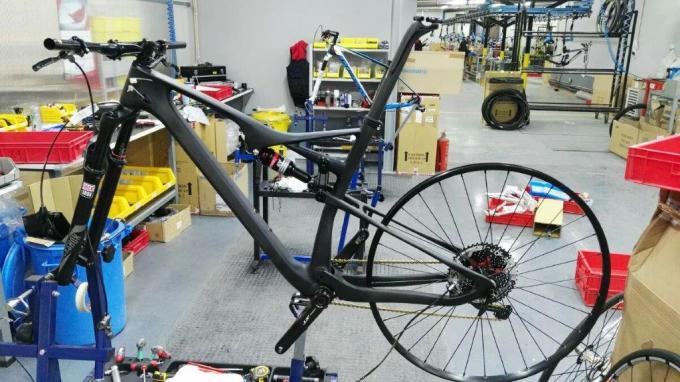 29er XC Khung xe đạp carbon treo hoàn toàn 27.5 Plus Khung xe đạp leo núi carbon Mtb 7
