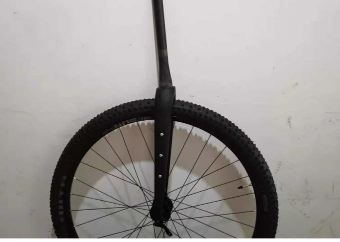 Phuộc xe đạp bằng sỏi carbon 700x50c, Phuộc cứng nhẹ 100x12 Đĩa gắn phẳng 4